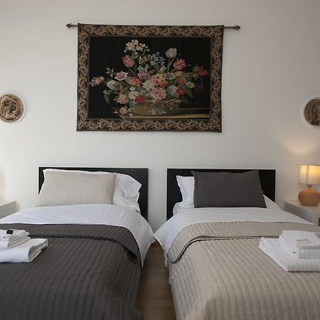 House Paganica Apartment Rome Bilik gambar