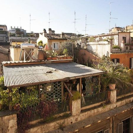 House Paganica Apartment Rome Luaran gambar