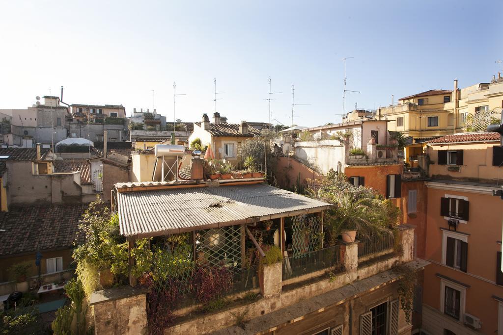 House Paganica Apartment Rome Bilik gambar